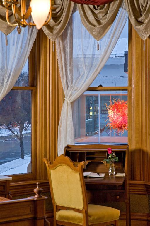 Kalamazoo House Bed & Breakfast Room photo