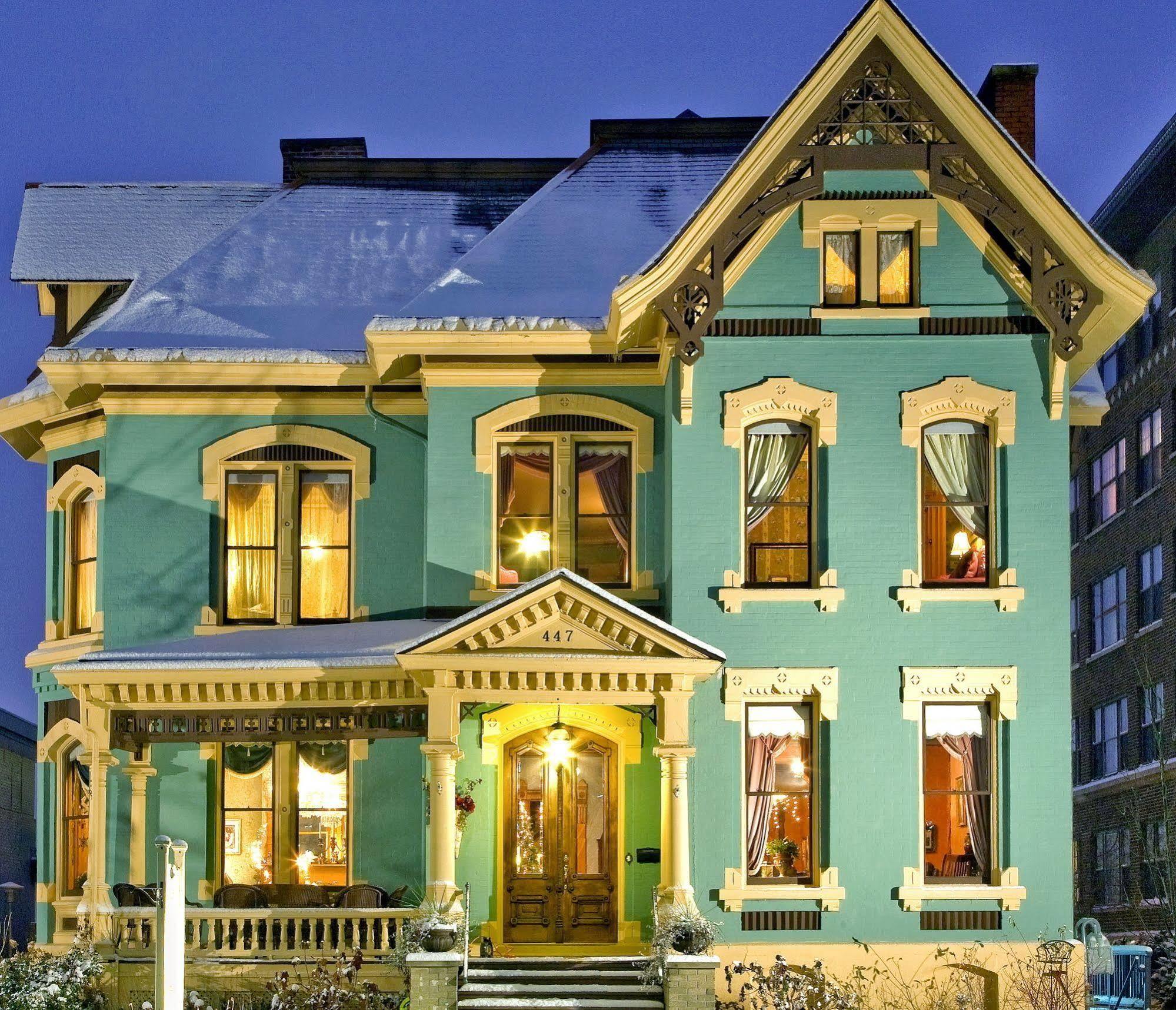 Kalamazoo House Bed & Breakfast Exterior photo